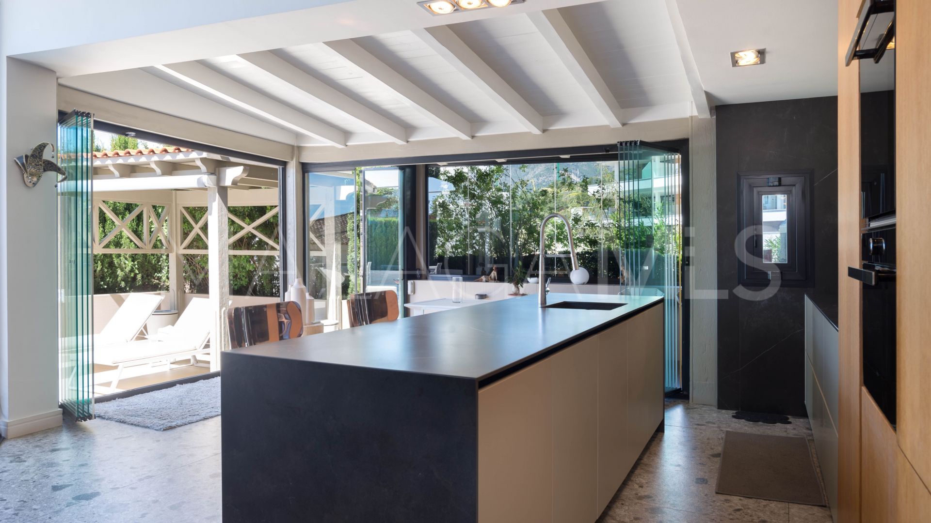 Buy Fuengirola villa