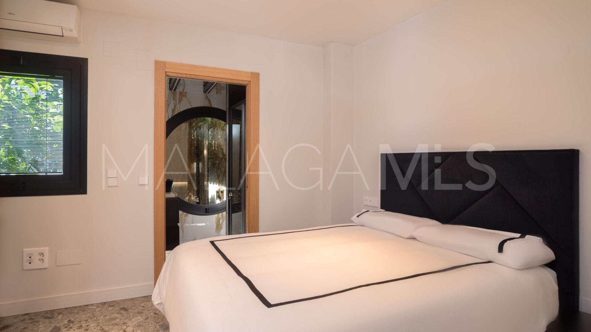 Buy Fuengirola villa