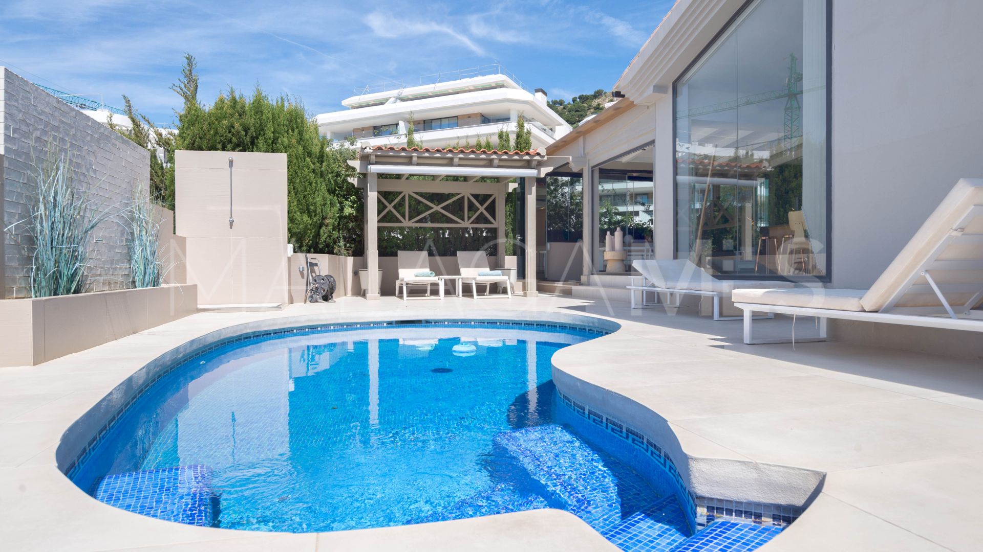 Buy Fuengirola villa