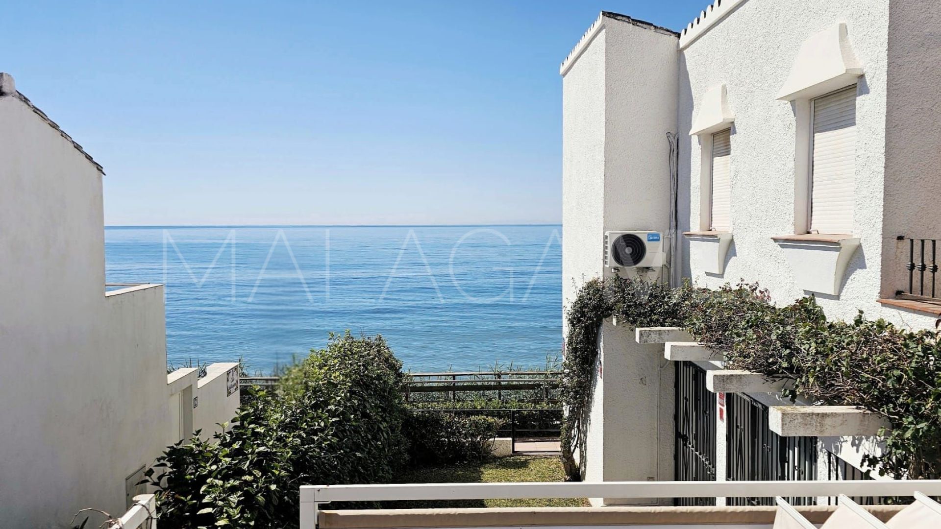 Estepona East town house for sale