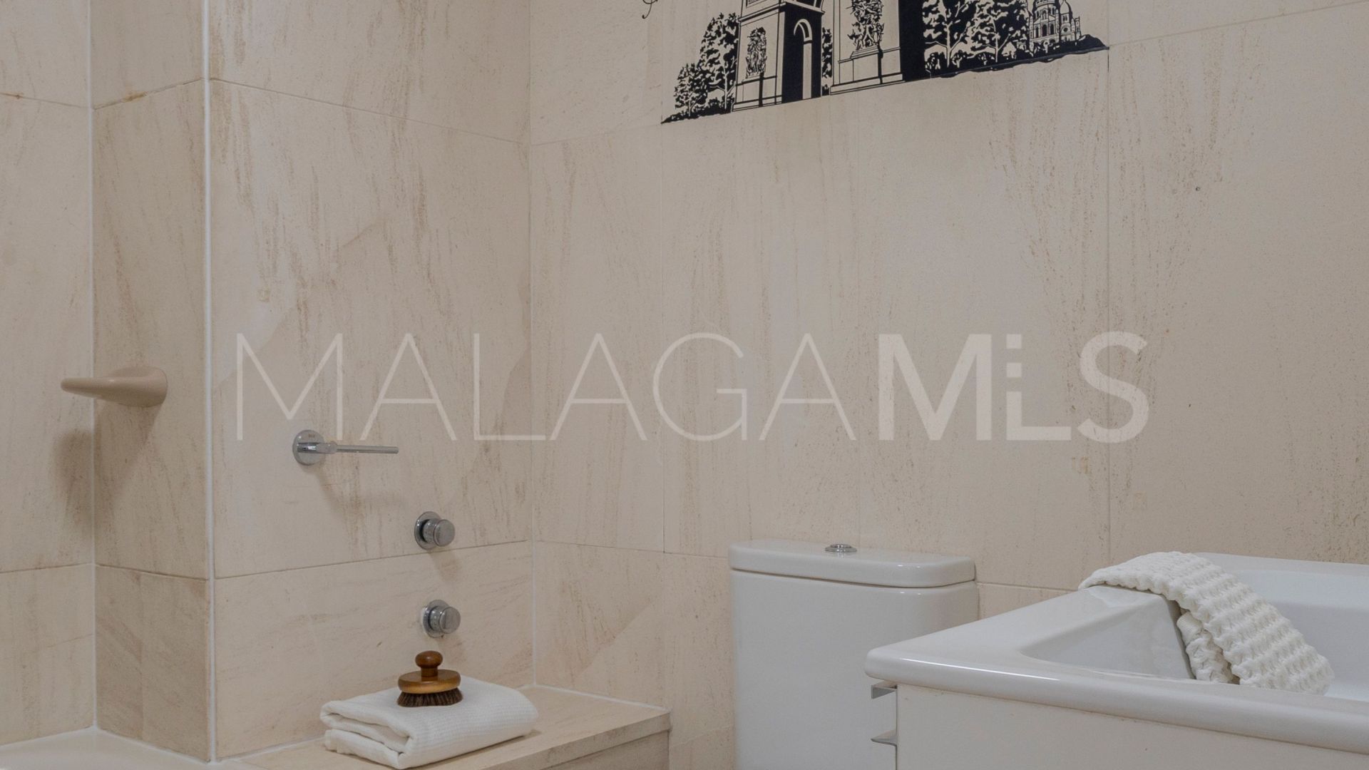 Ground floor duplex for sale in Benalmadena Costa