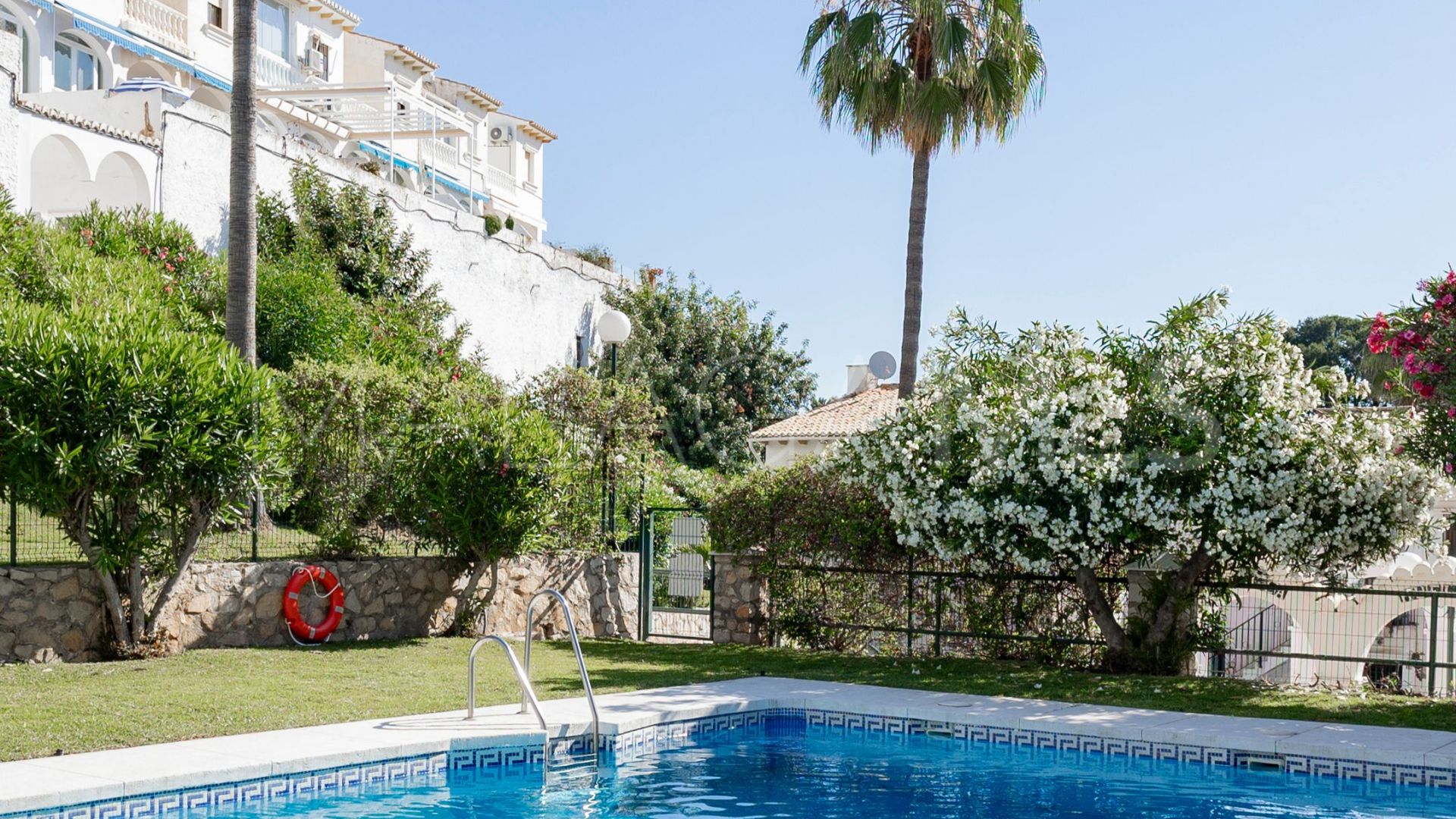 Ground floor duplex for sale in Benalmadena Costa