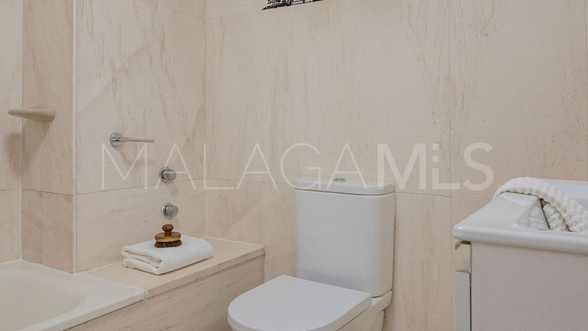 Ground floor duplex for sale in Benalmadena Costa
