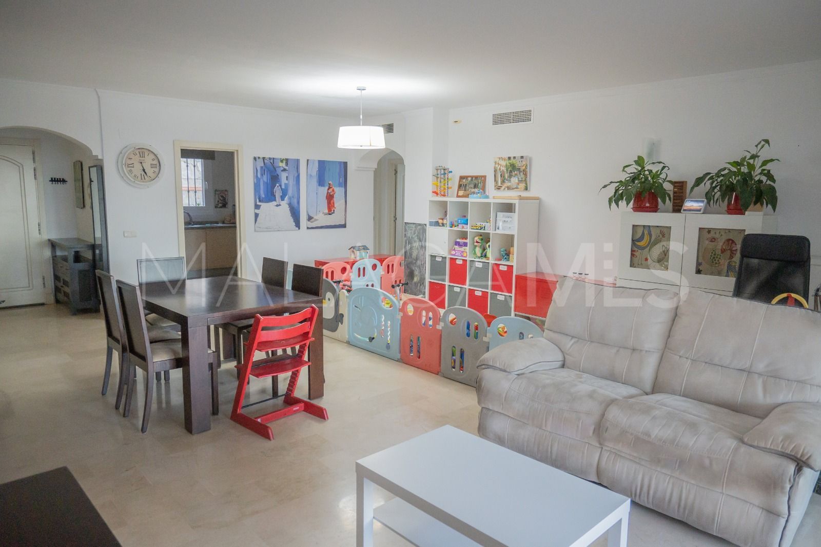 Lägenhet for sale in Altos de Calahonda