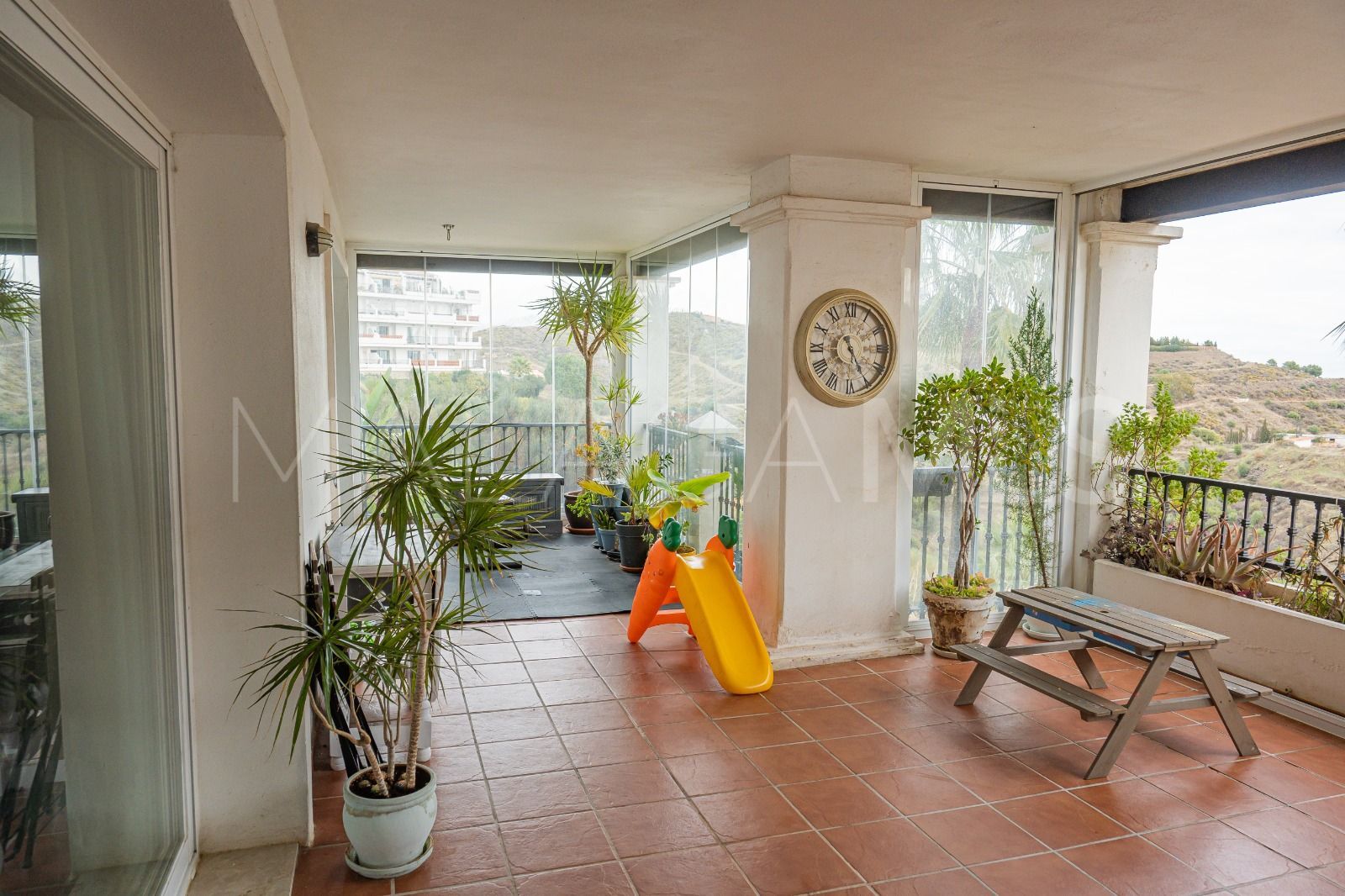 Lägenhet for sale in Altos de Calahonda