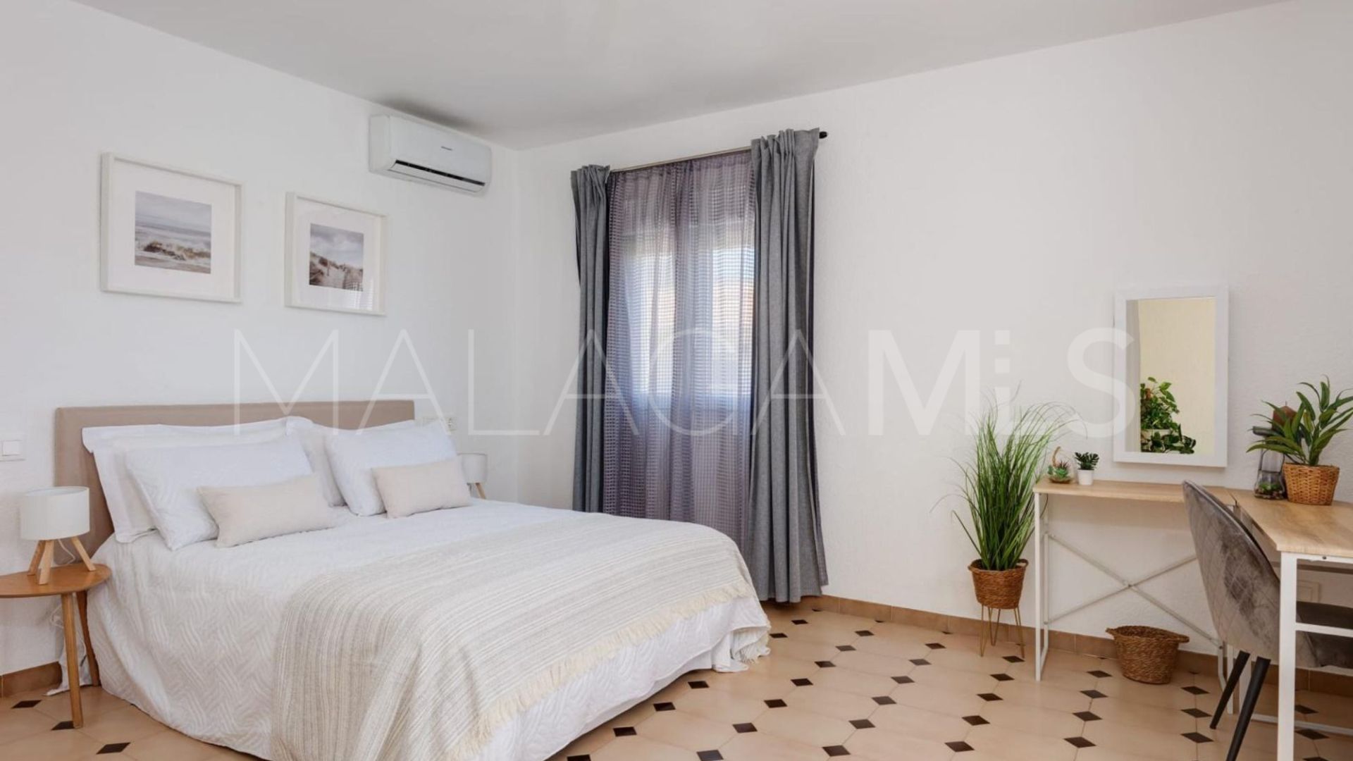 Los Pacos, casa for sale