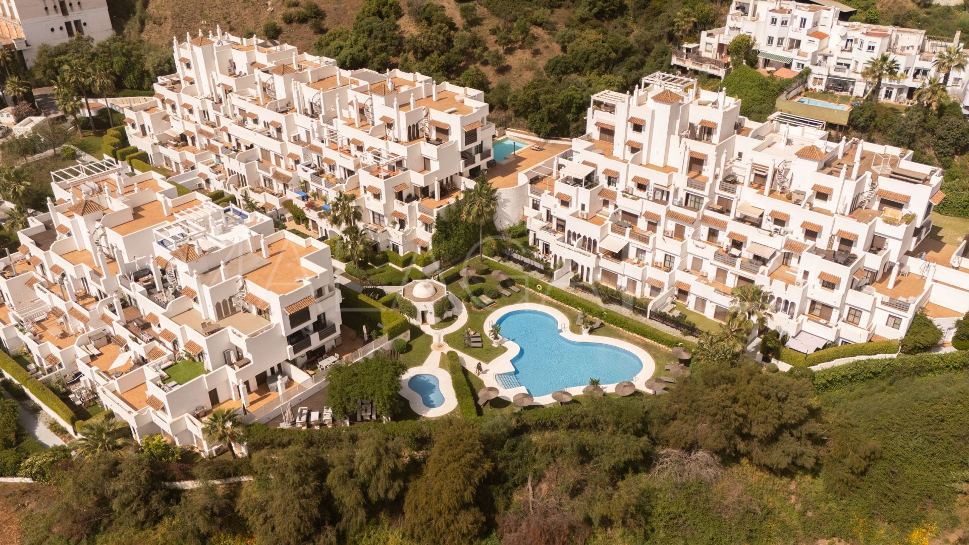 Appartement rez de chaussée for sale in Estepona Est