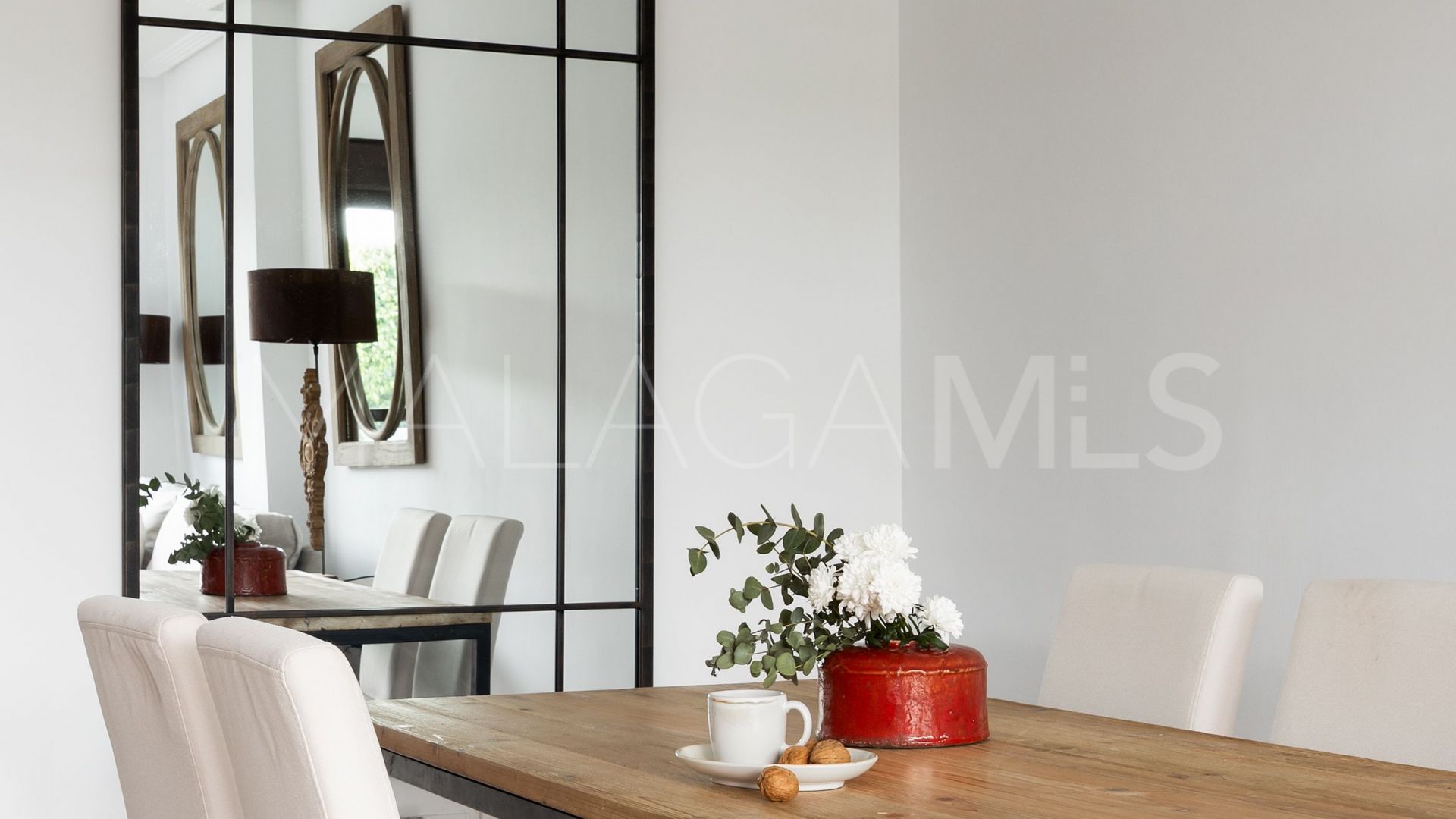 Appartement rez de chaussée for sale in Estepona Est