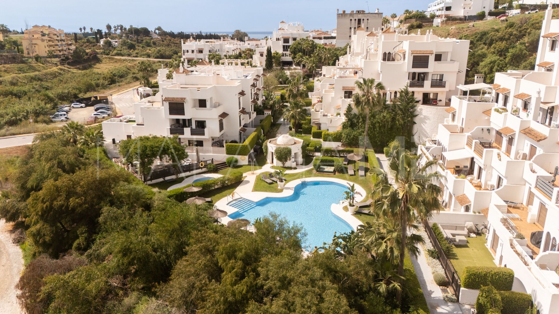 Appartement rez de chaussée for sale in Estepona Est