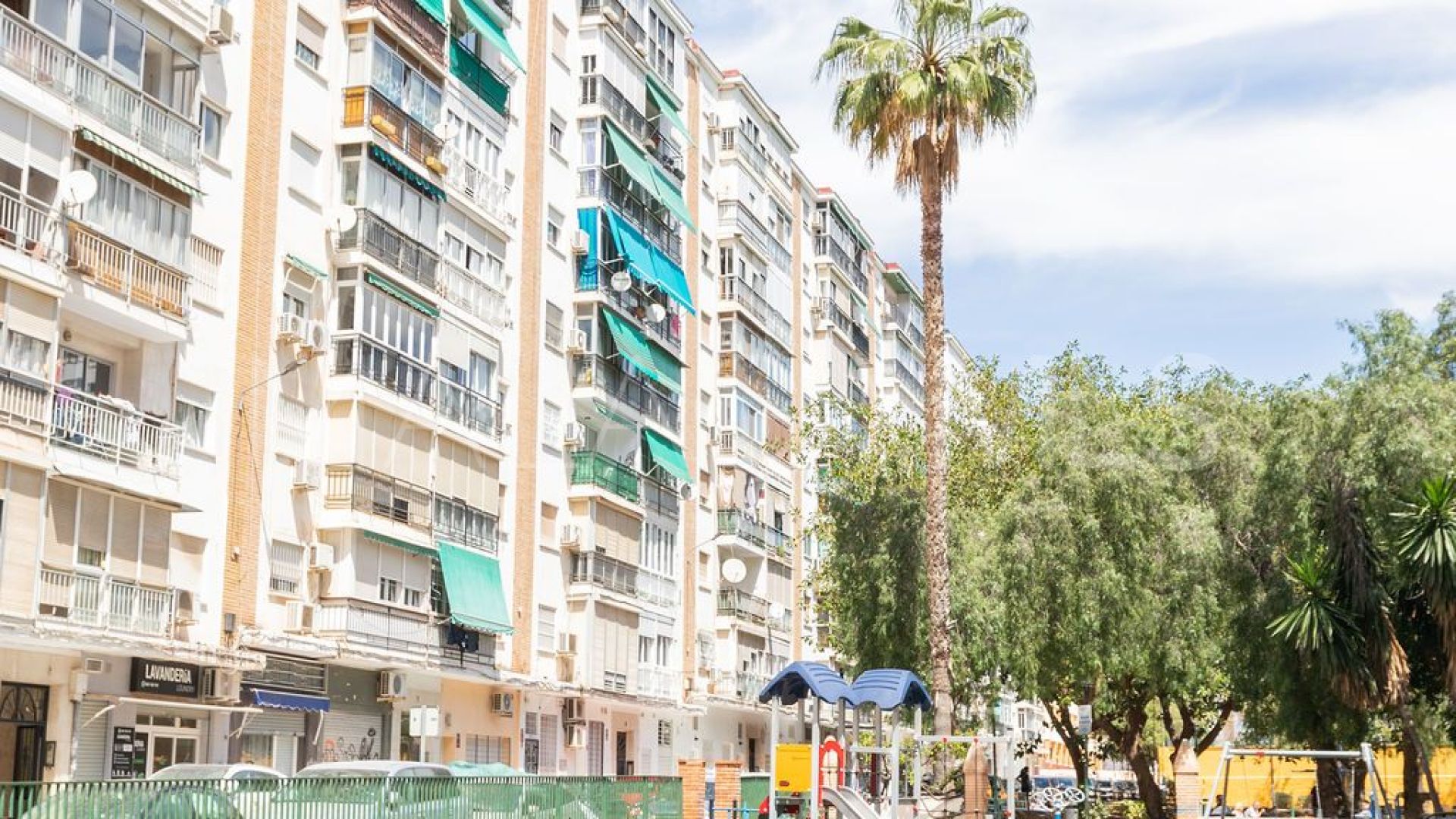 Estudio a la venta in Malaga - Martiricos-La Roca