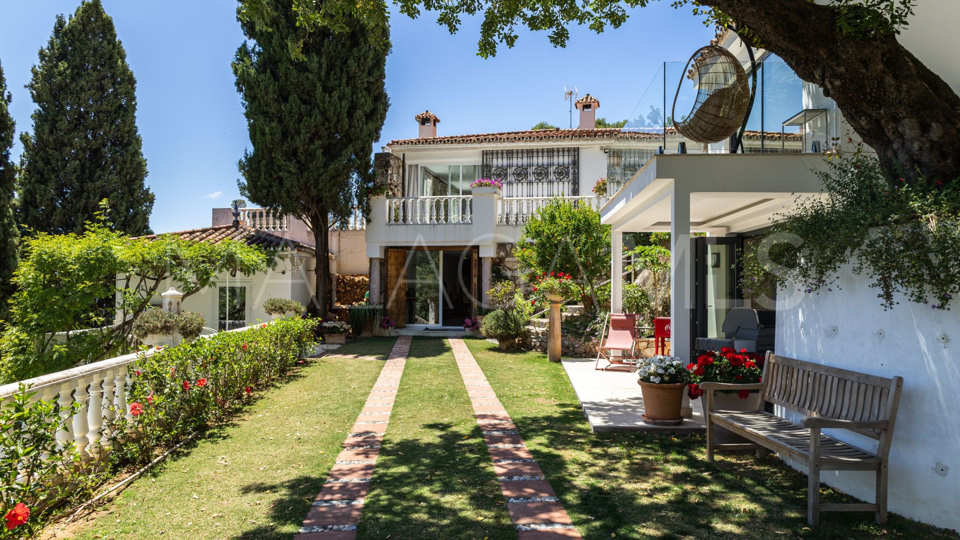 Hus i byn for sale in Marbella City