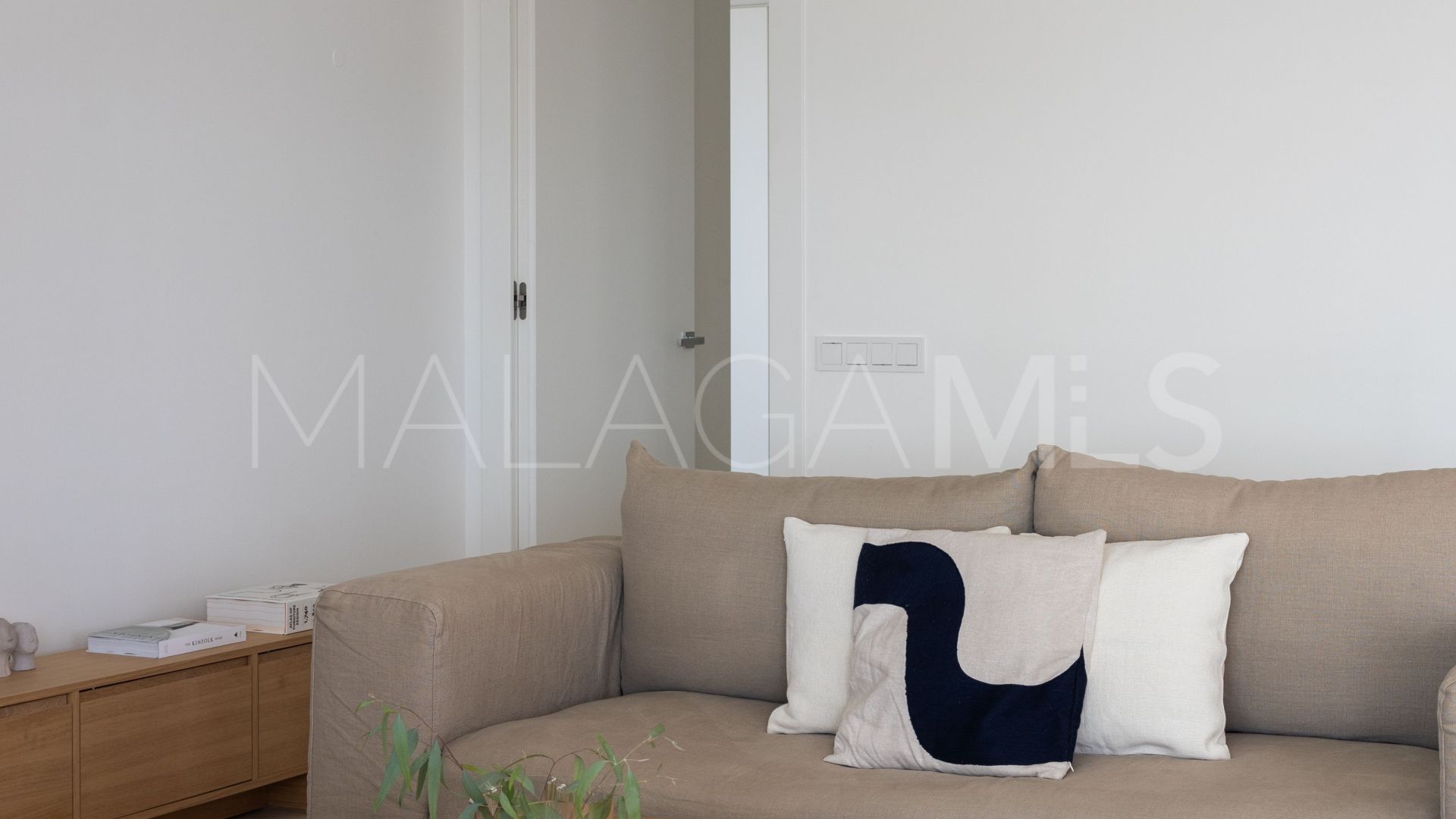 Duplex penthouse for sale in Nueva Andalucia