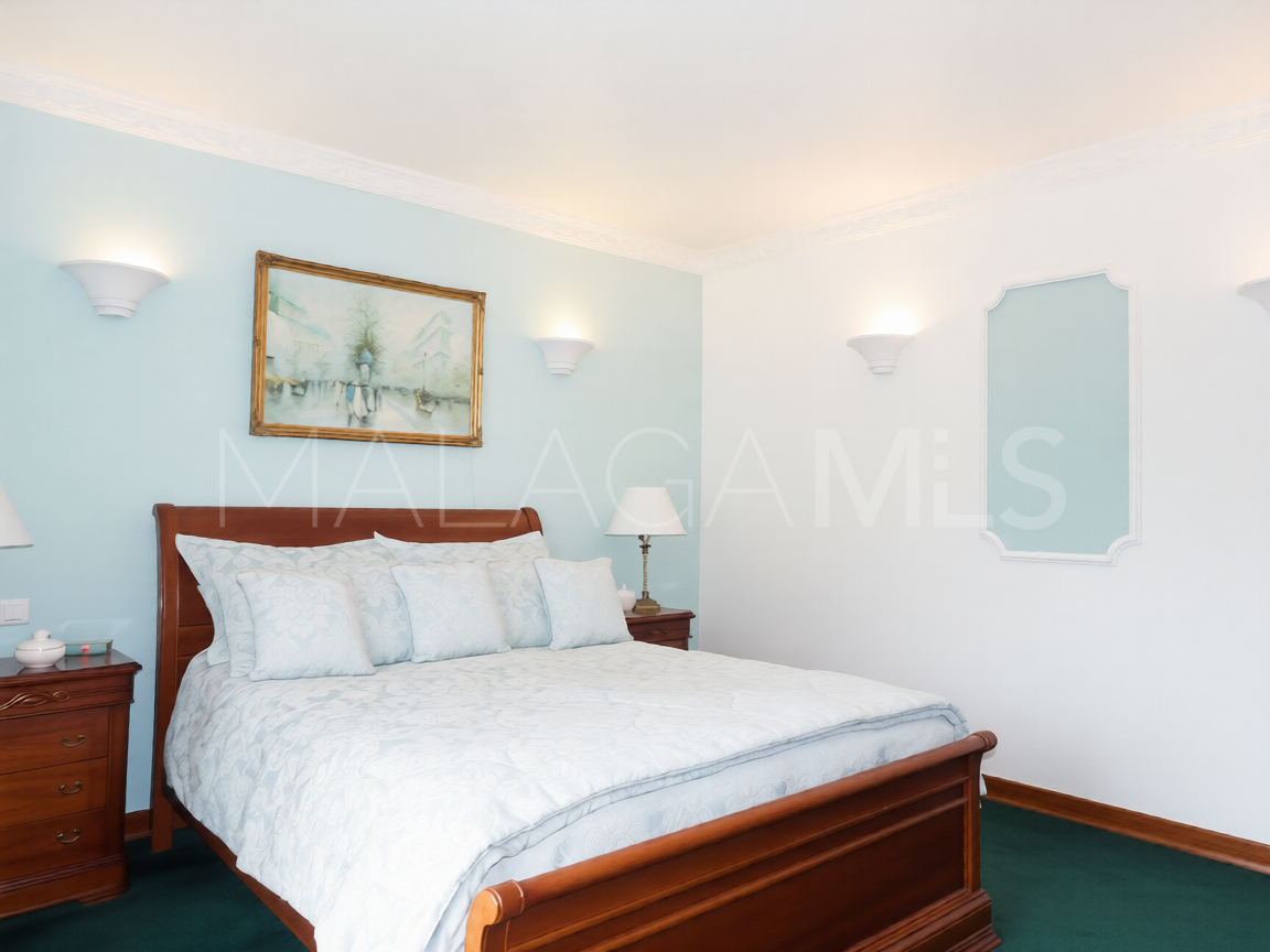 For sale country house in Coin with 4 bedrooms