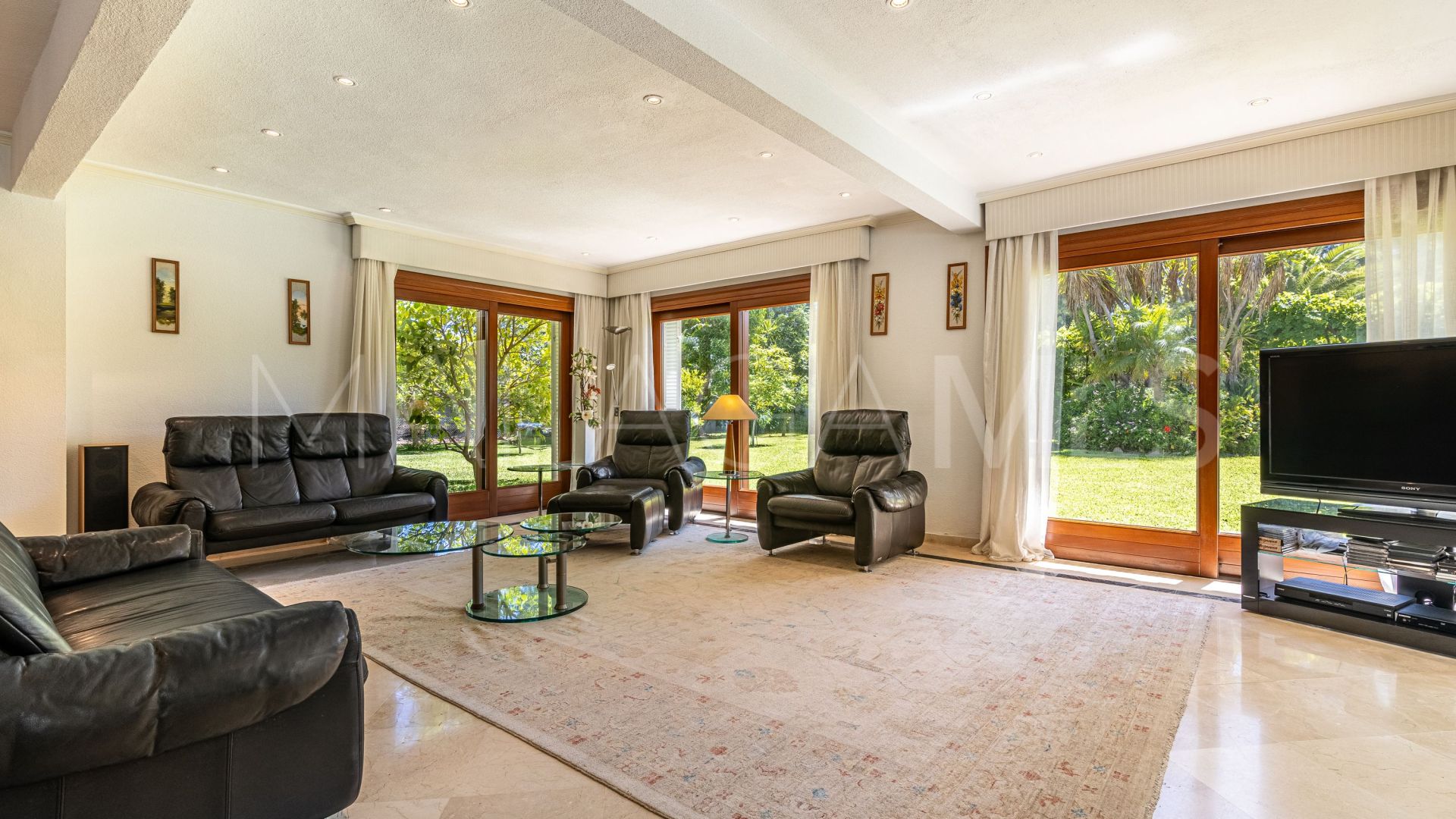 Se vende villa de 5 bedrooms in Cancelada