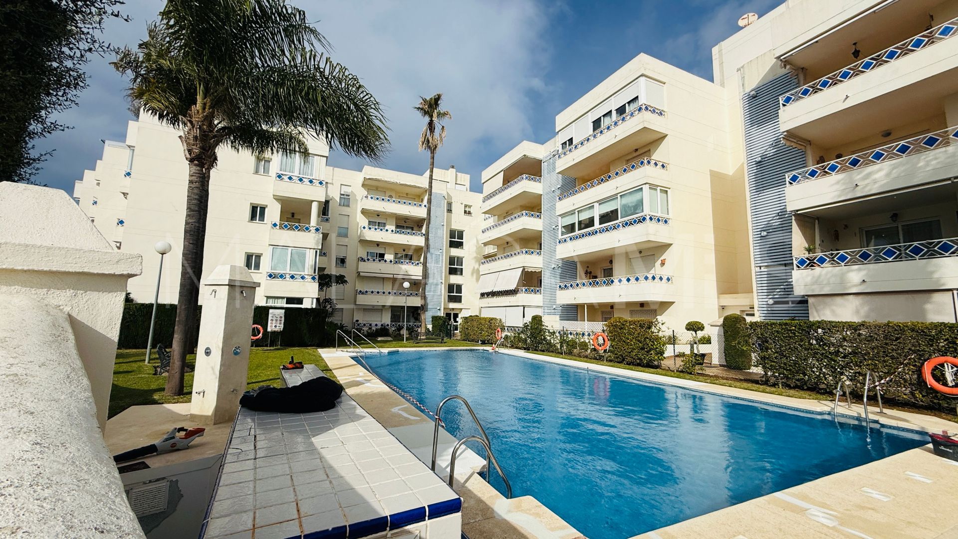 Apartment for sale in Bahia de Marbella