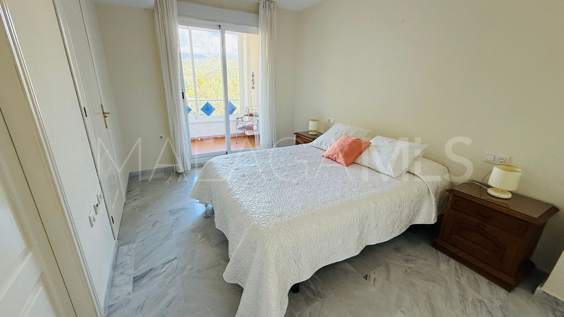 Apartment for sale in Bahia de Marbella