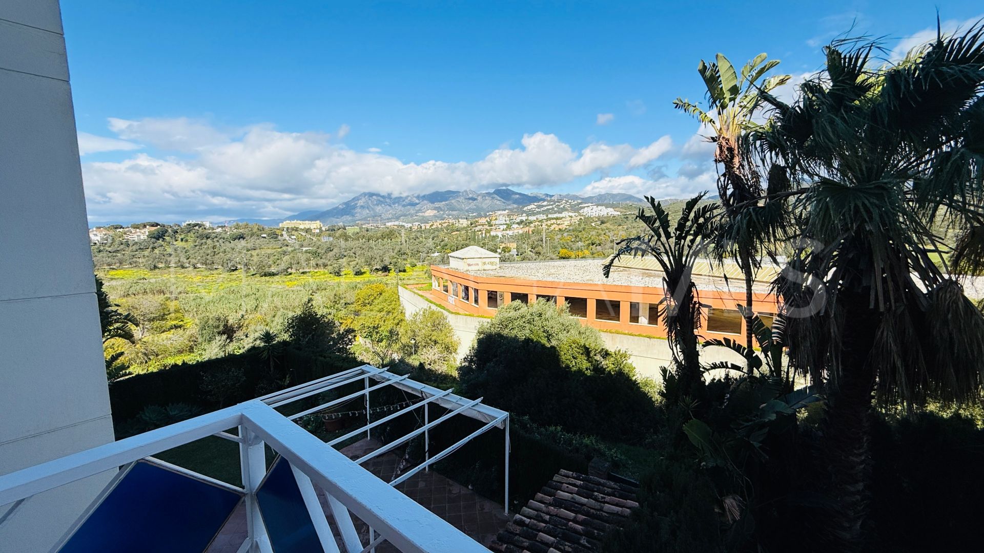 Apartment for sale in Bahia de Marbella