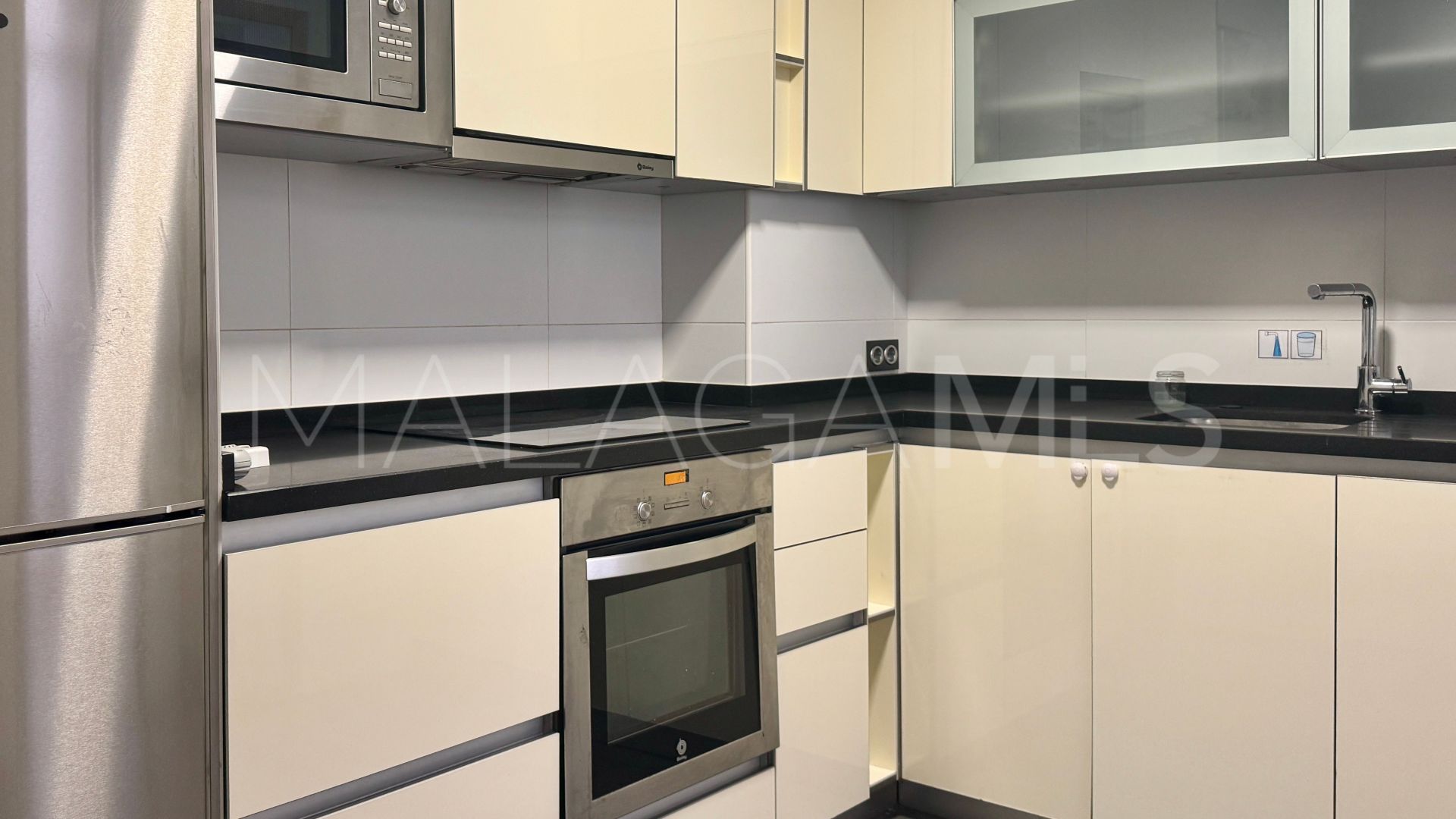 Apartamento for sale in Malaga - Carretera de Cádiz