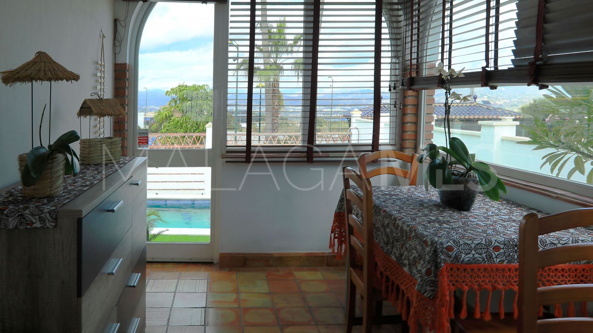 Se vende casa in Los Manantiales with 3 bedrooms