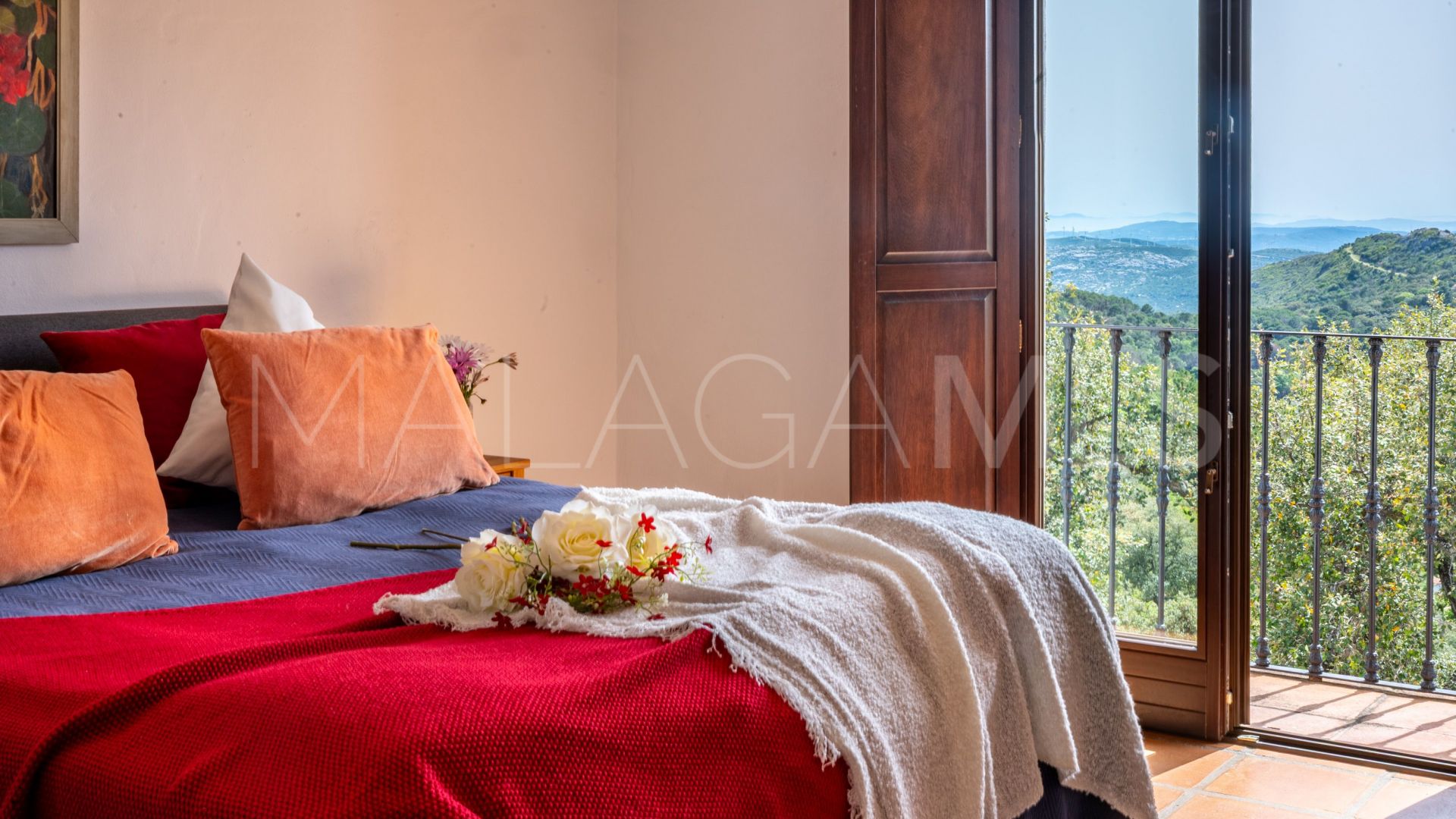 For sale Casares 4 bedrooms villa