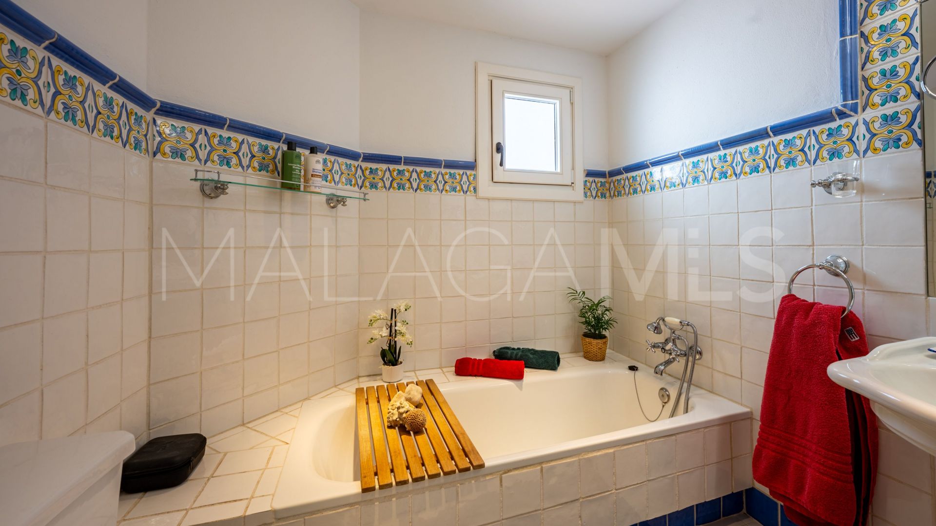 For sale Casares 4 bedrooms villa