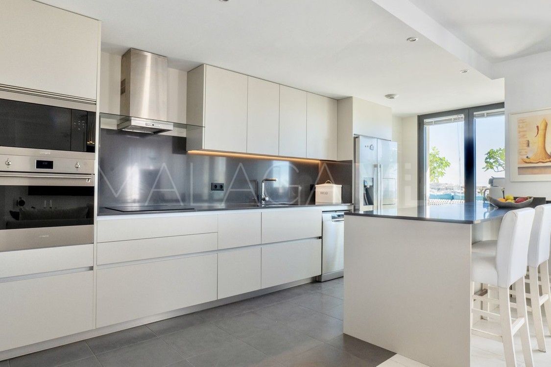 Penthaus for sale in Estepona