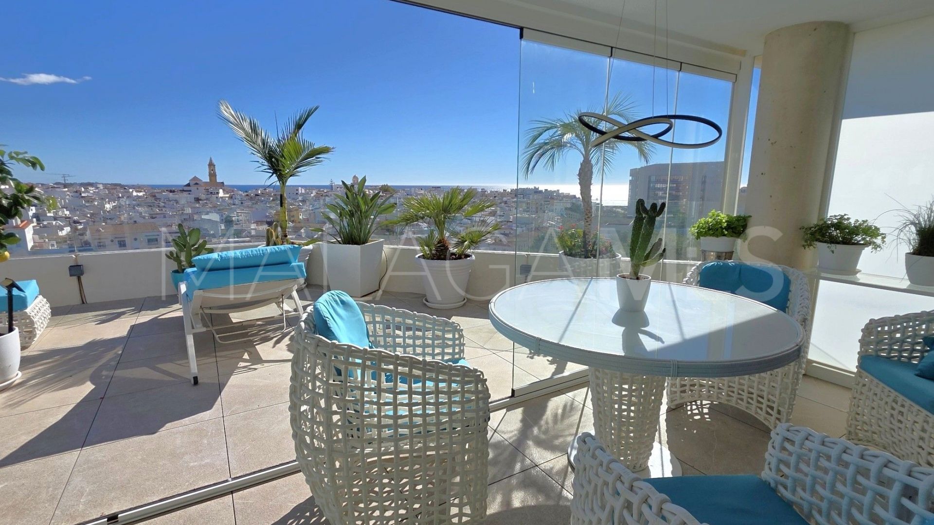 Penthaus for sale in Estepona