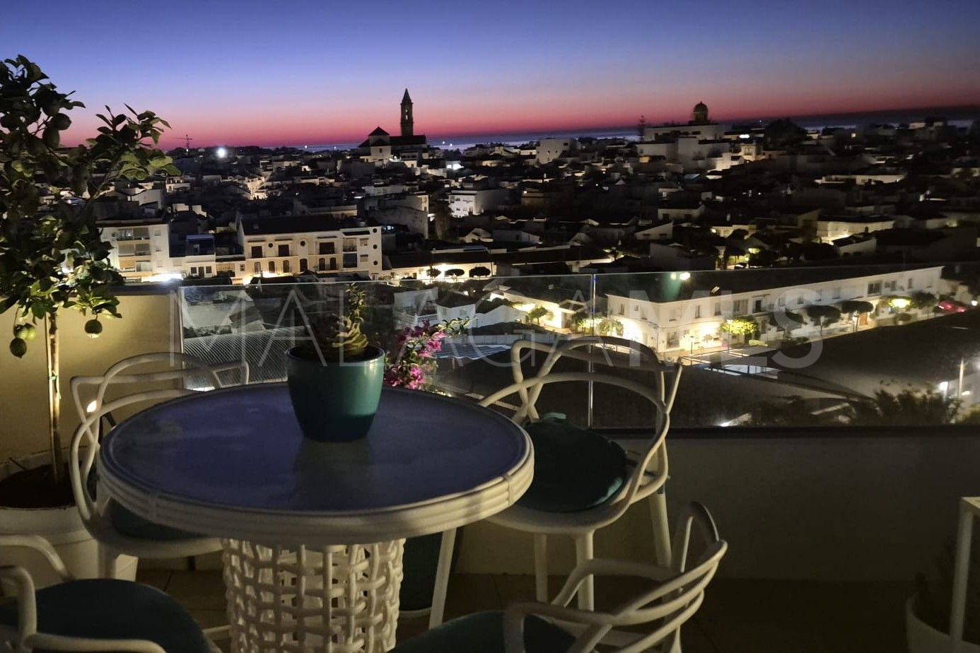 Penthaus for sale in Estepona