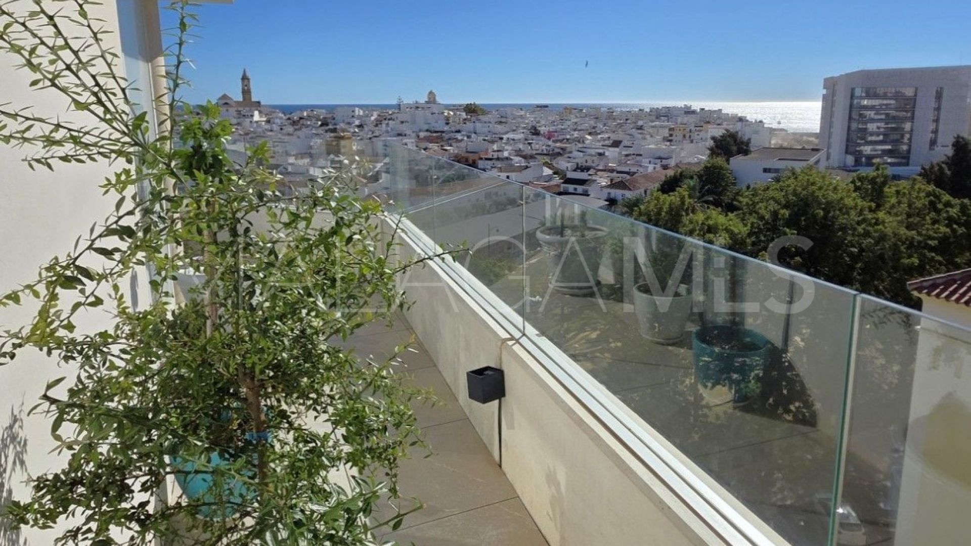 Penthaus for sale in Estepona