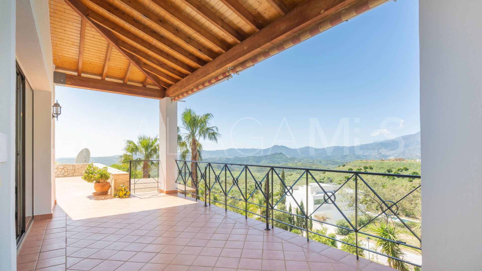 Villa for sale in Valtocado