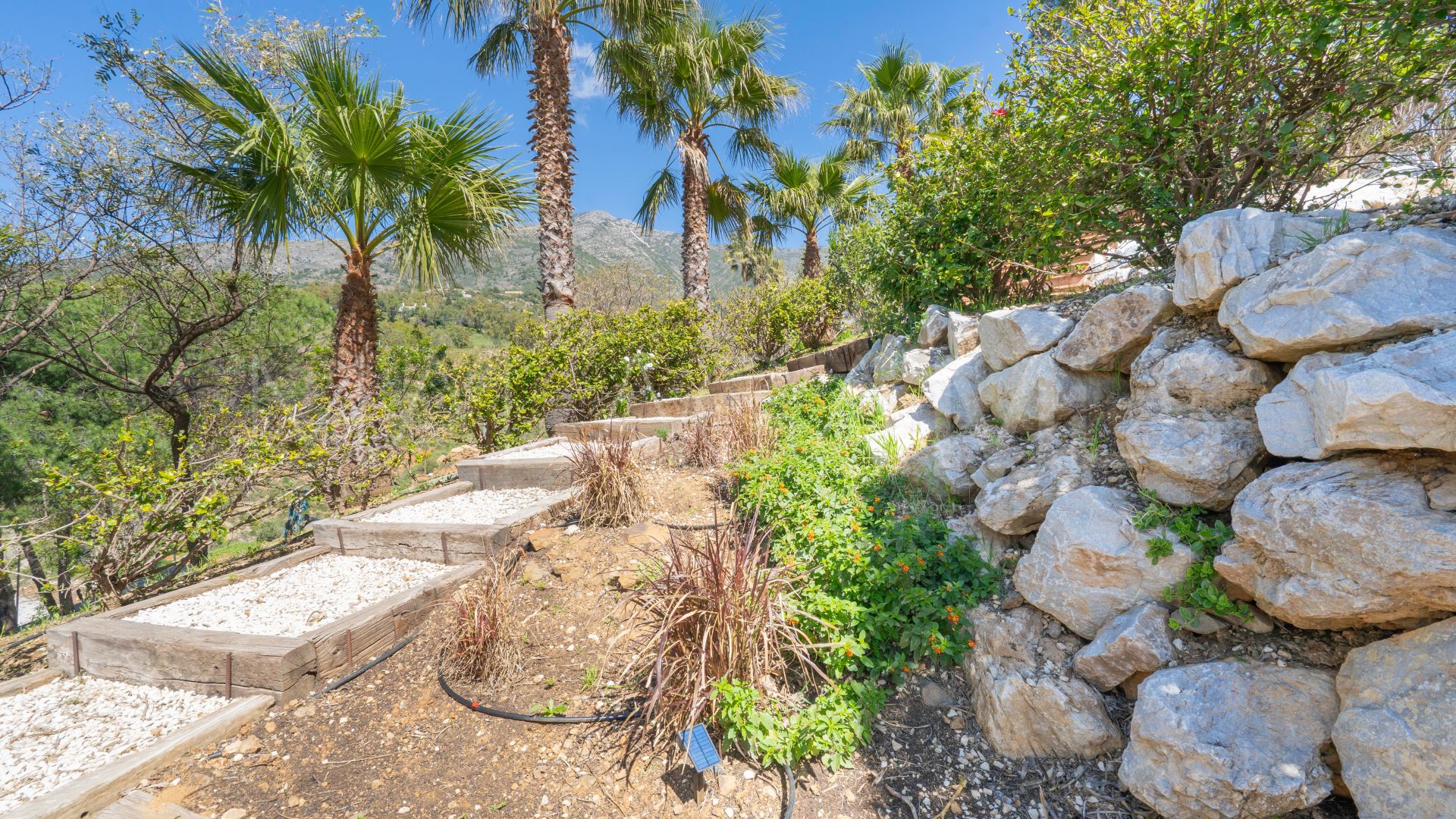 Villa for sale in Valtocado