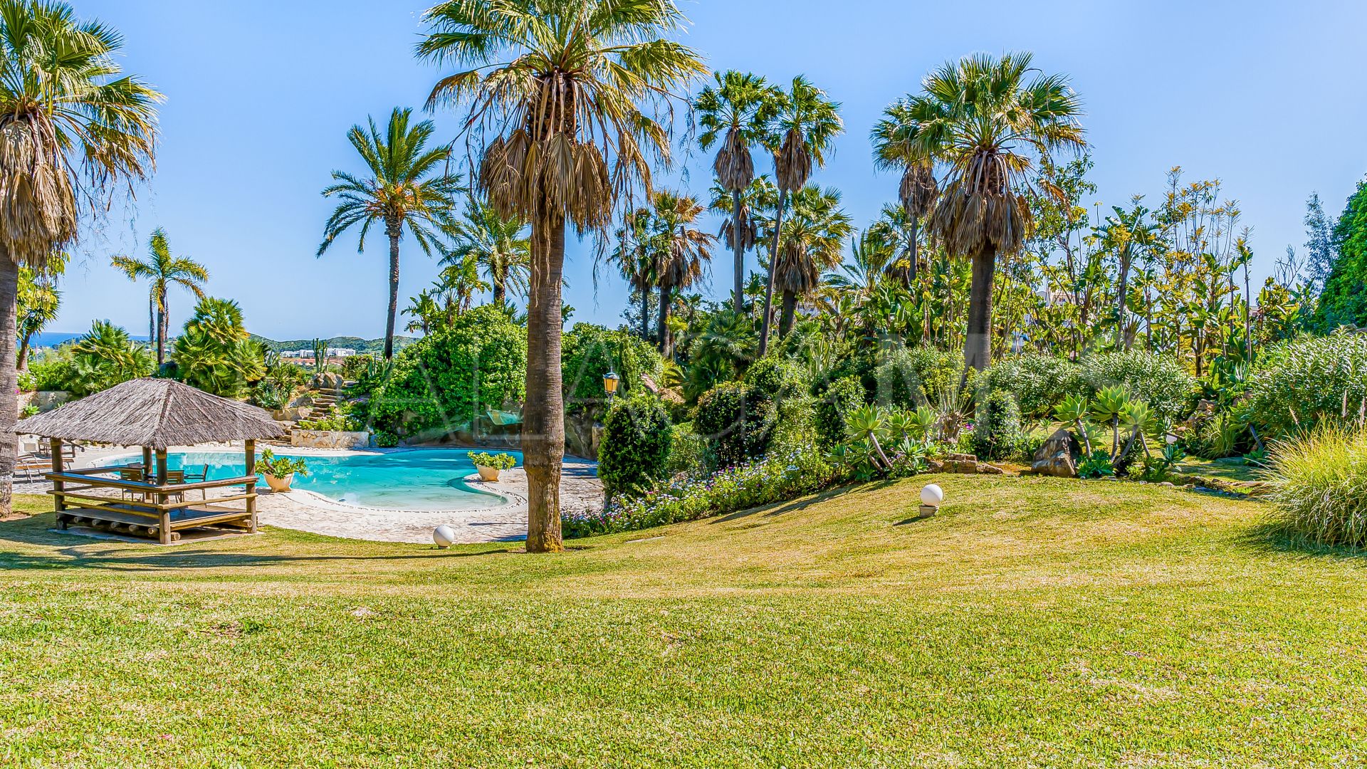 Casa for sale de 8 bedrooms in Cerrado del Aguila