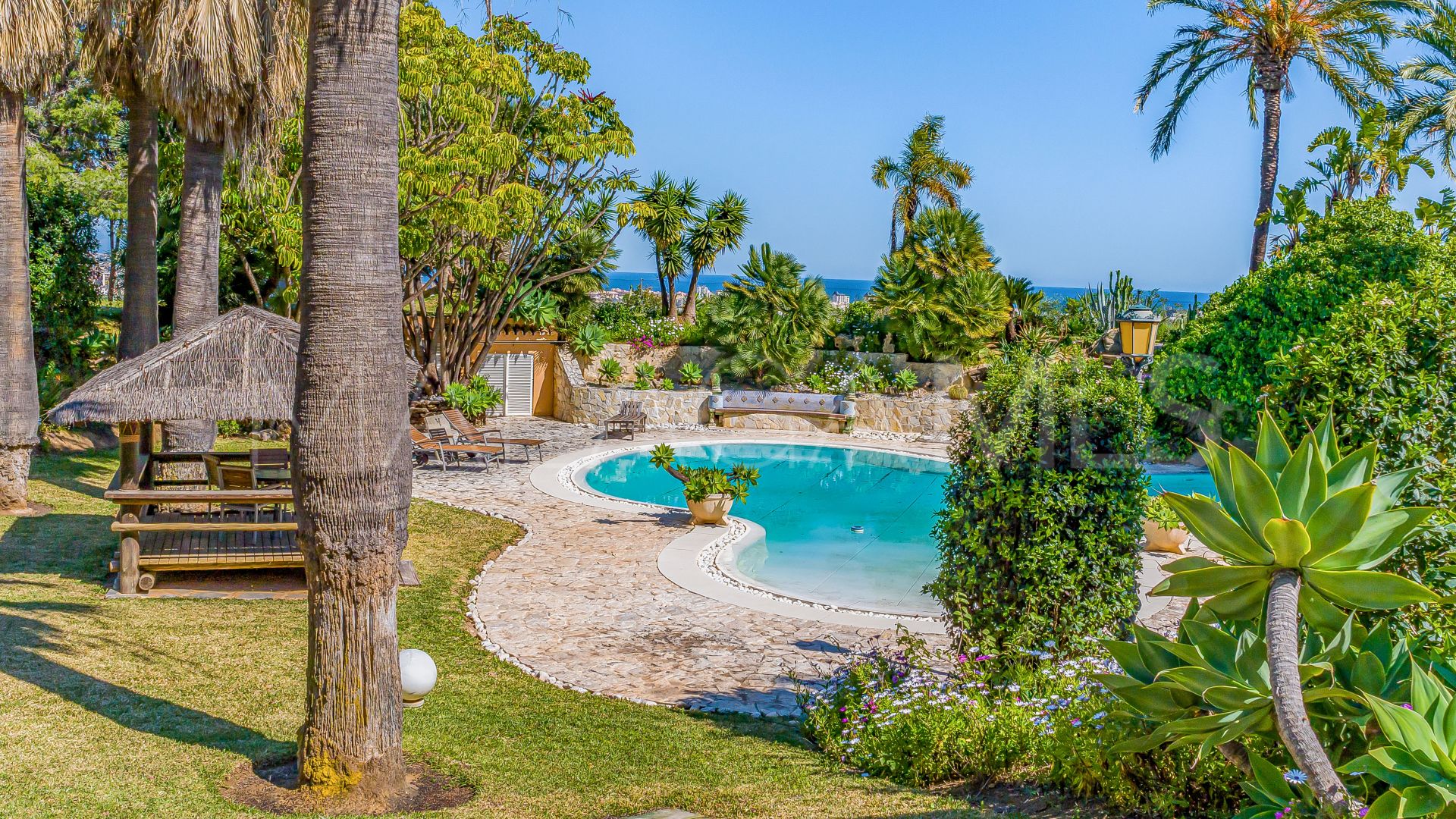 Casa for sale de 8 bedrooms in Cerrado del Aguila