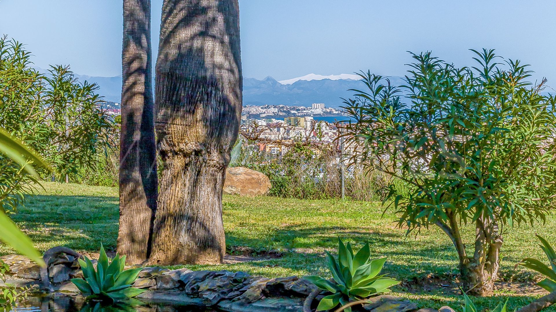 Casa for sale de 8 bedrooms in Cerrado del Aguila