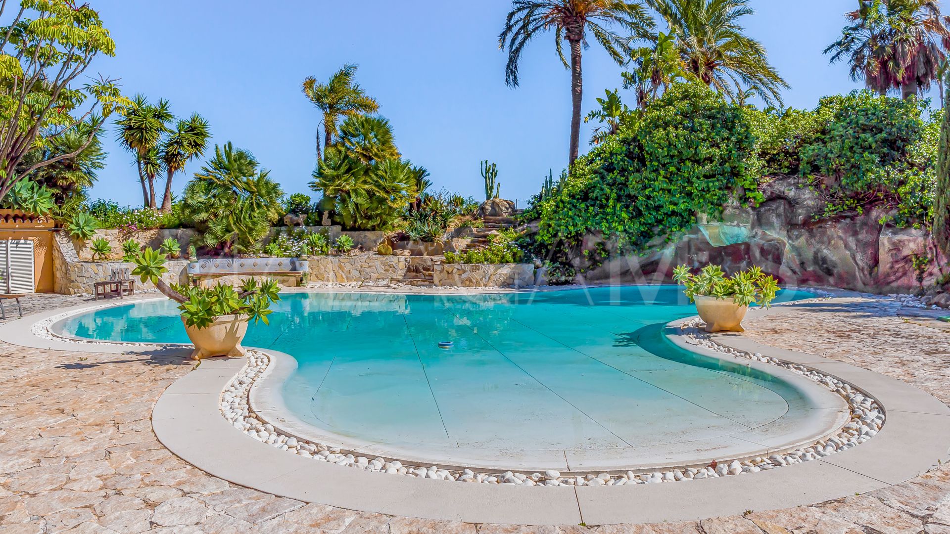 Casa for sale de 8 bedrooms in Cerrado del Aguila