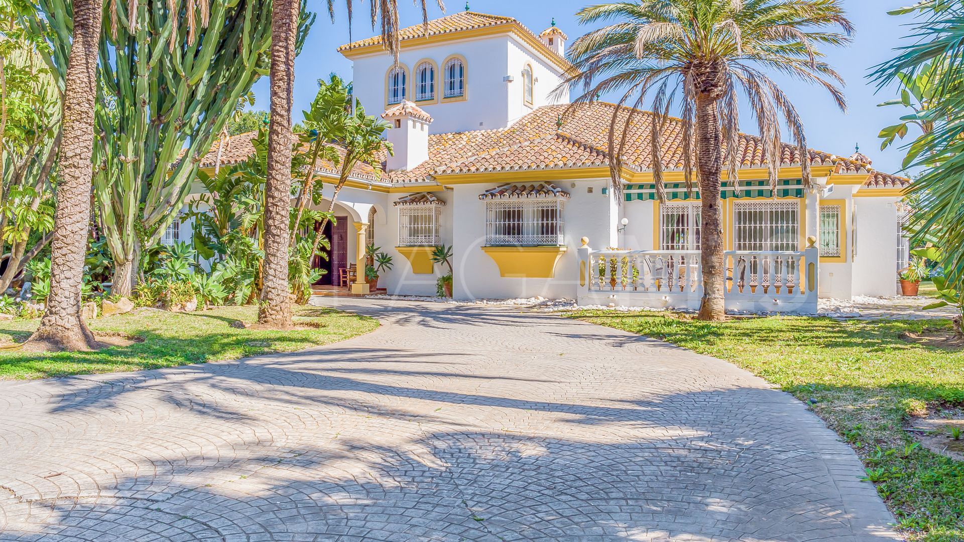 Casa for sale de 8 bedrooms in Cerrado del Aguila