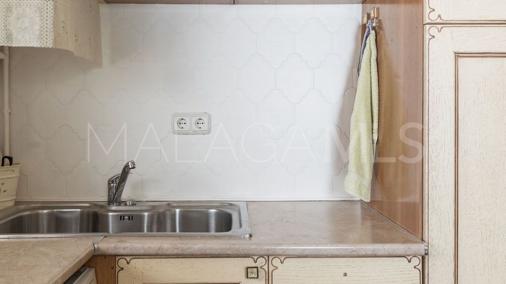 Villa for sale with 4 bedrooms in Torreblanca