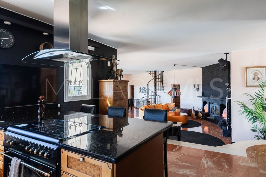 Villa for sale with 4 bedrooms in Torreblanca