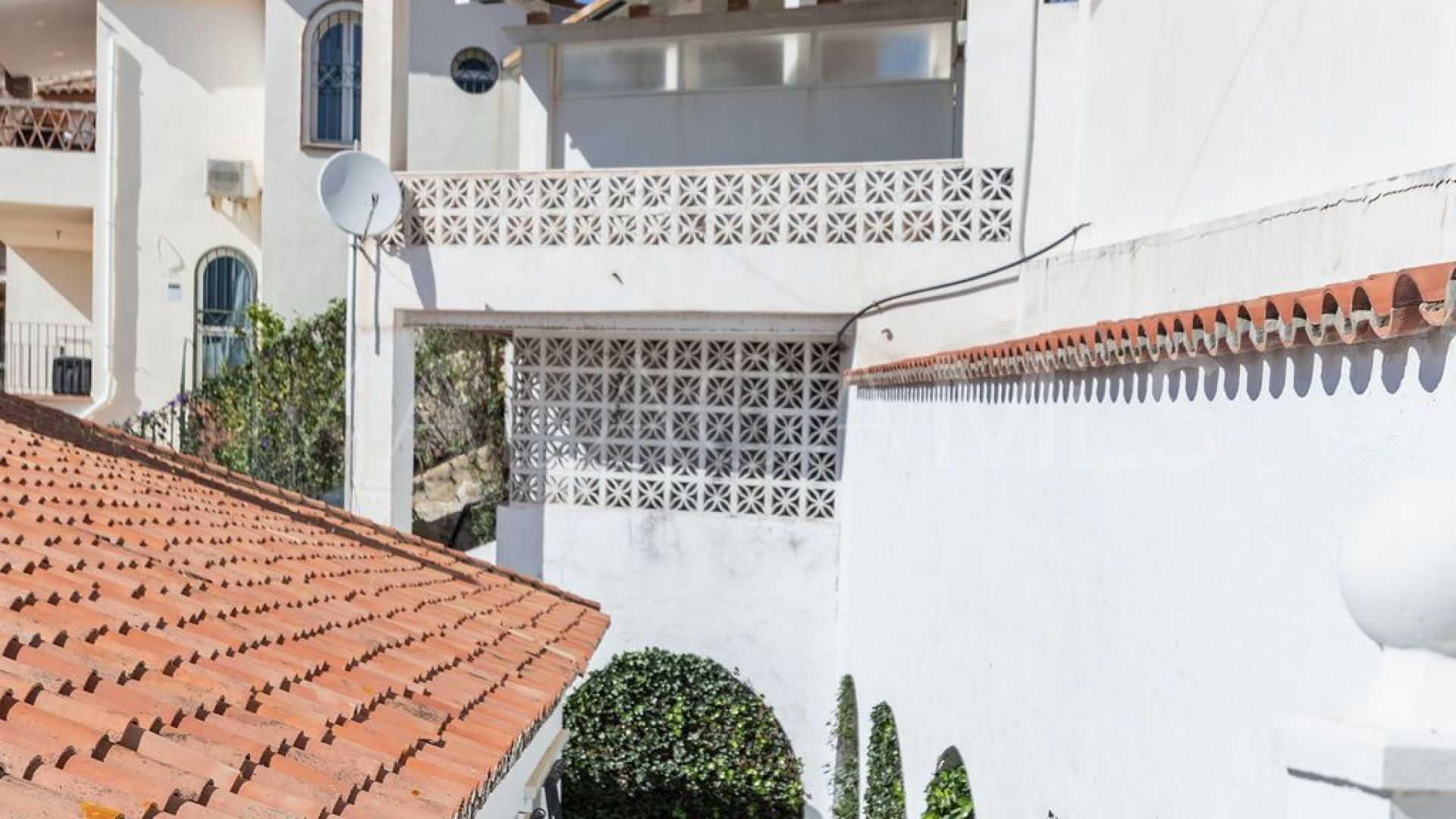 Villa for sale with 4 bedrooms in Torreblanca