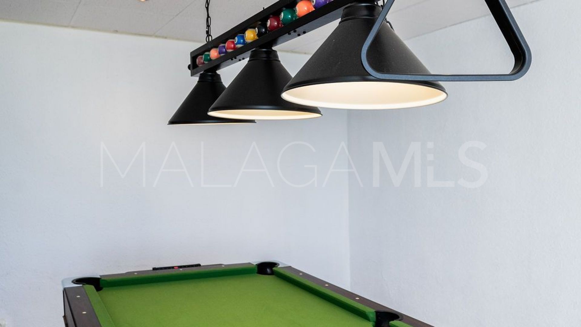 Villa for sale with 4 bedrooms in Torreblanca