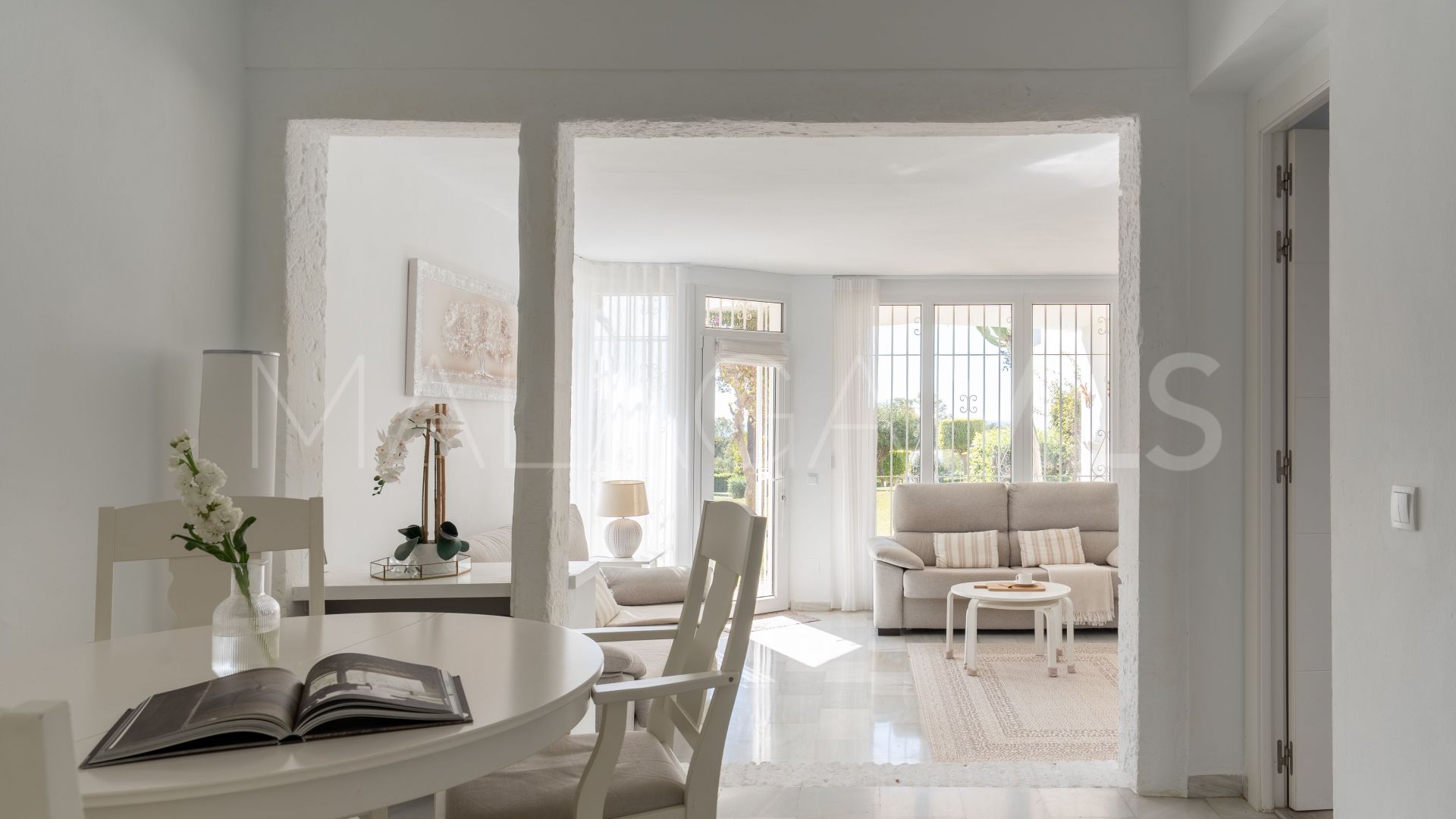 Lägenhet for sale in Sitio de Calahonda