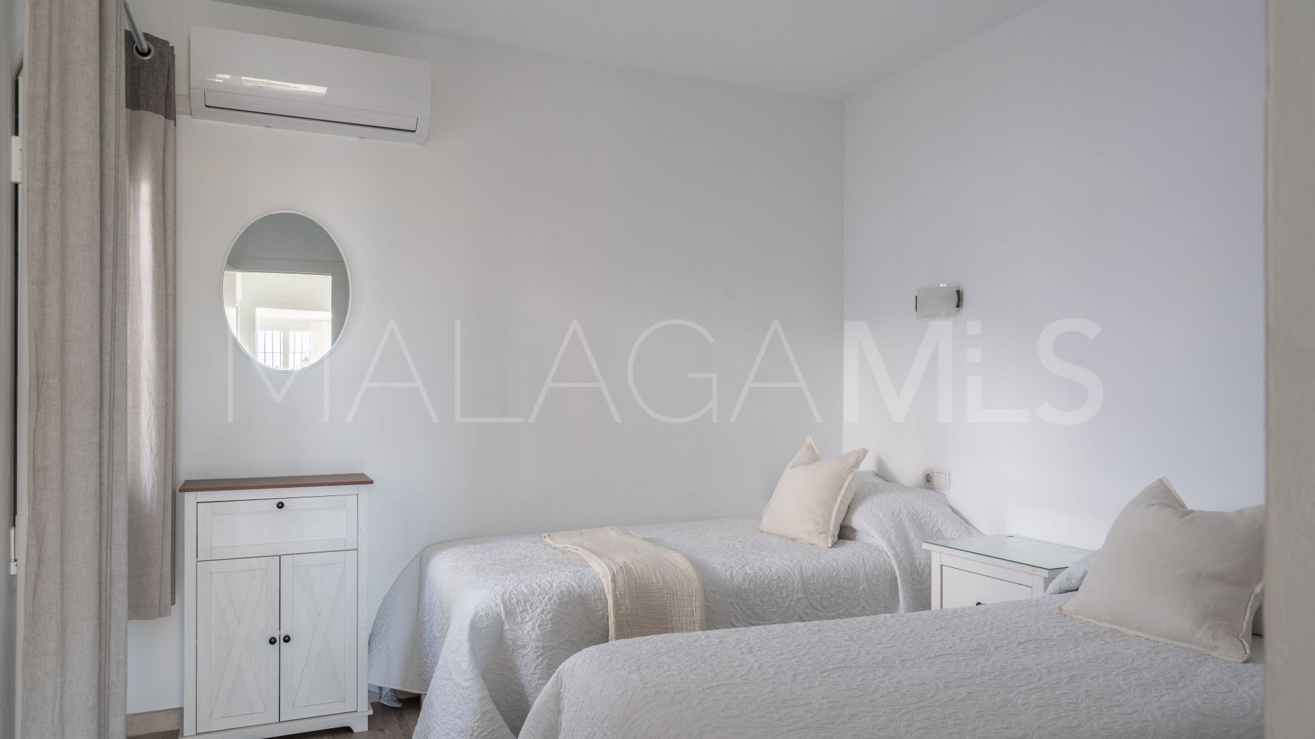 Lägenhet for sale in Sitio de Calahonda