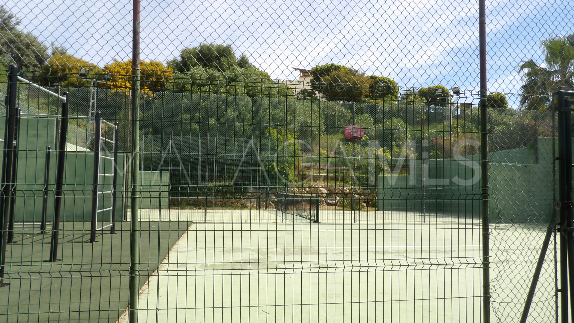 Markplanslägenhet for sale in Sitio de Calahonda