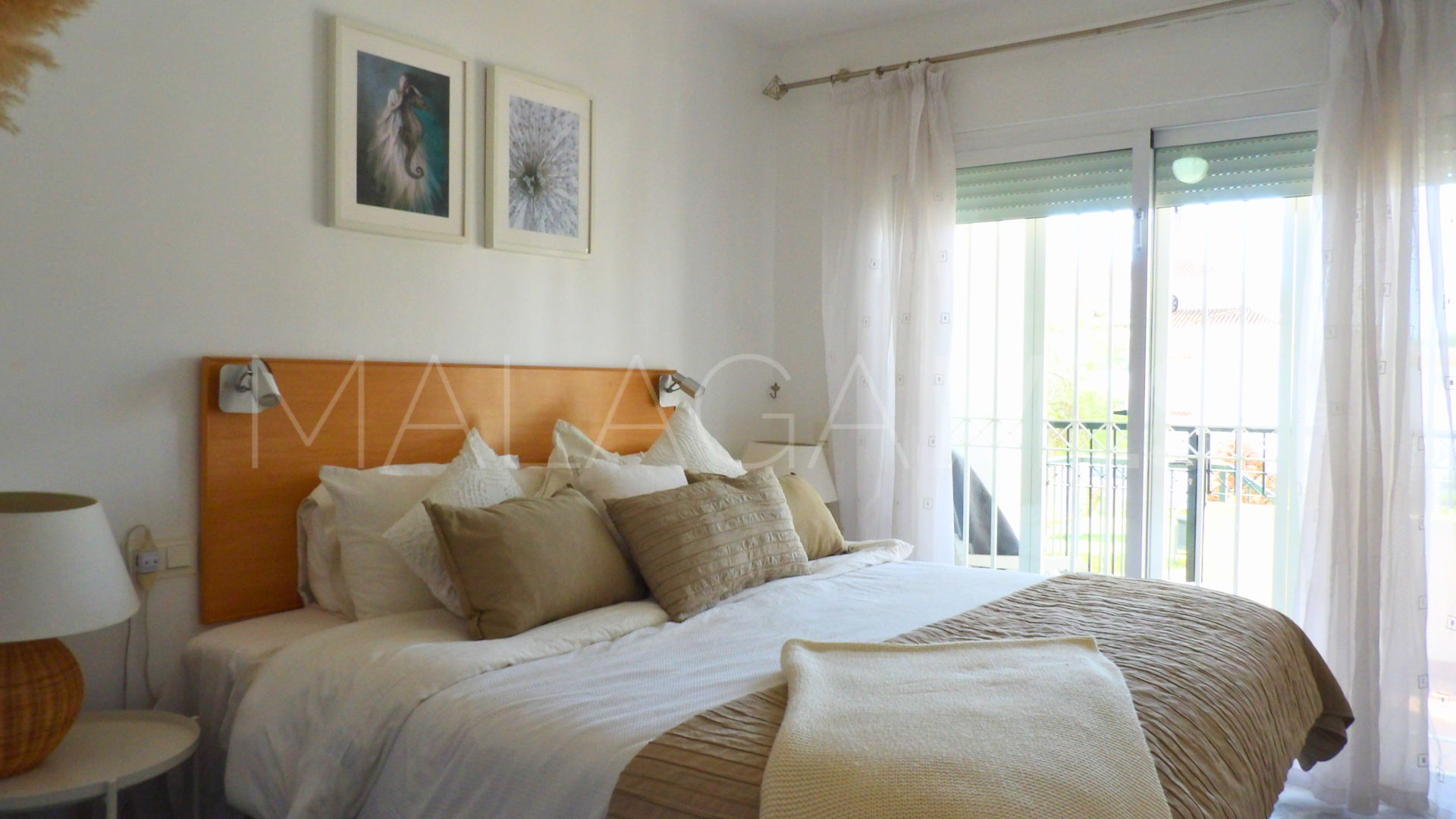 Markplanslägenhet for sale in Sitio de Calahonda