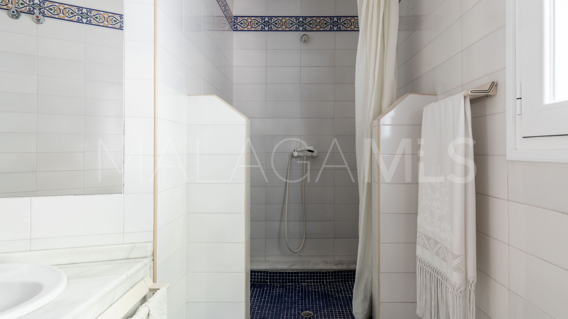 Tvåvåningslägenhet for sale in Malaga - Este