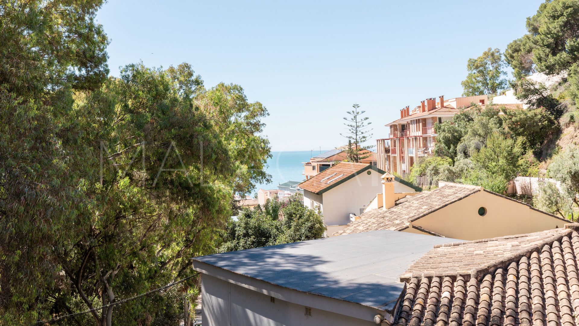 Tvåvåningslägenhet for sale in Malaga - Este