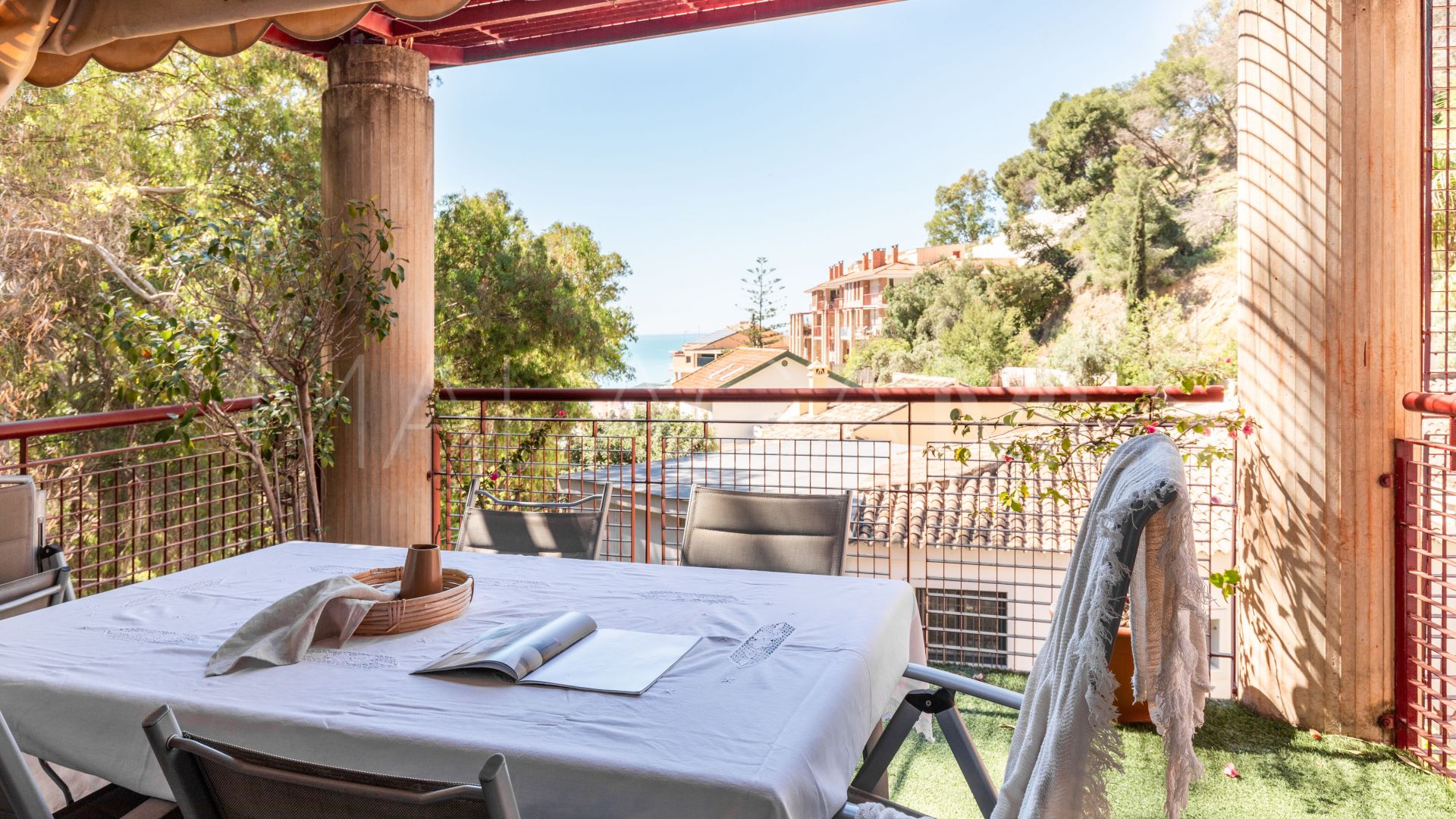 Tvåvåningslägenhet for sale in Malaga - Este