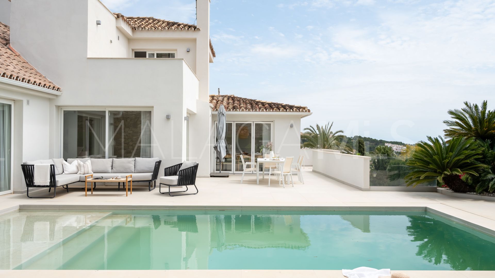 Maison for sale in Los Naranjos Hill Club
