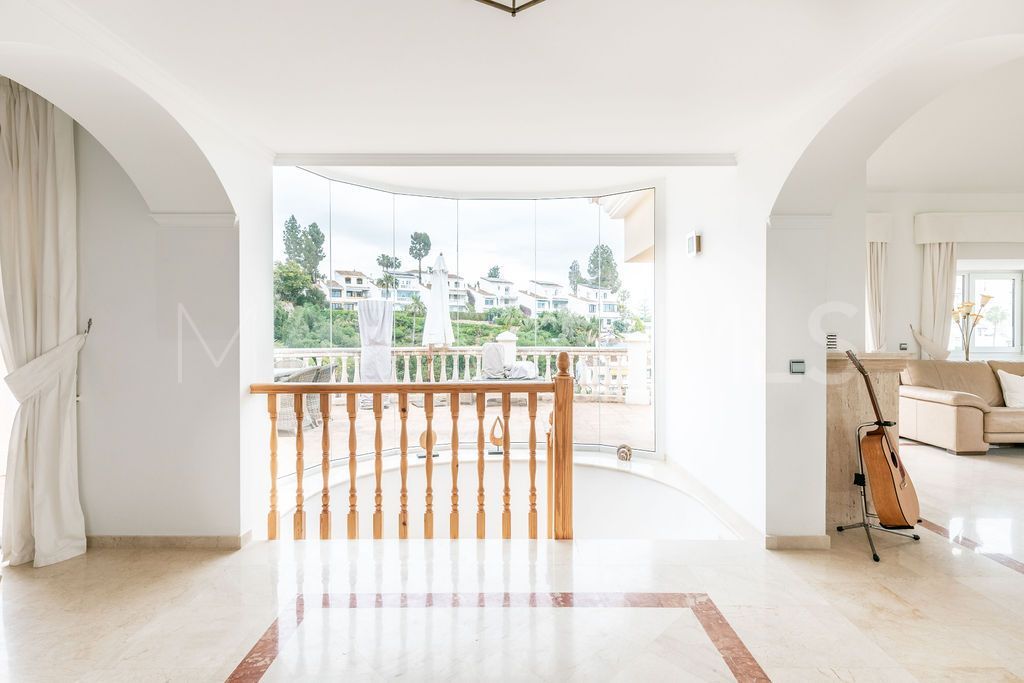 Villa with 3 bedrooms for sale in Calahonda