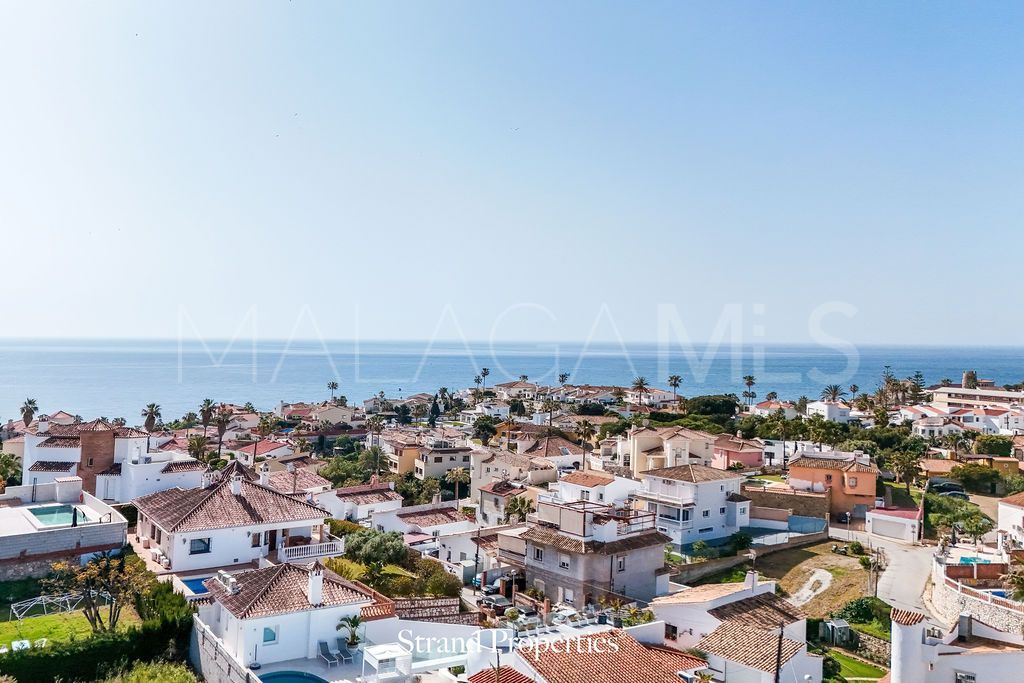 Villa for sale in El Faro